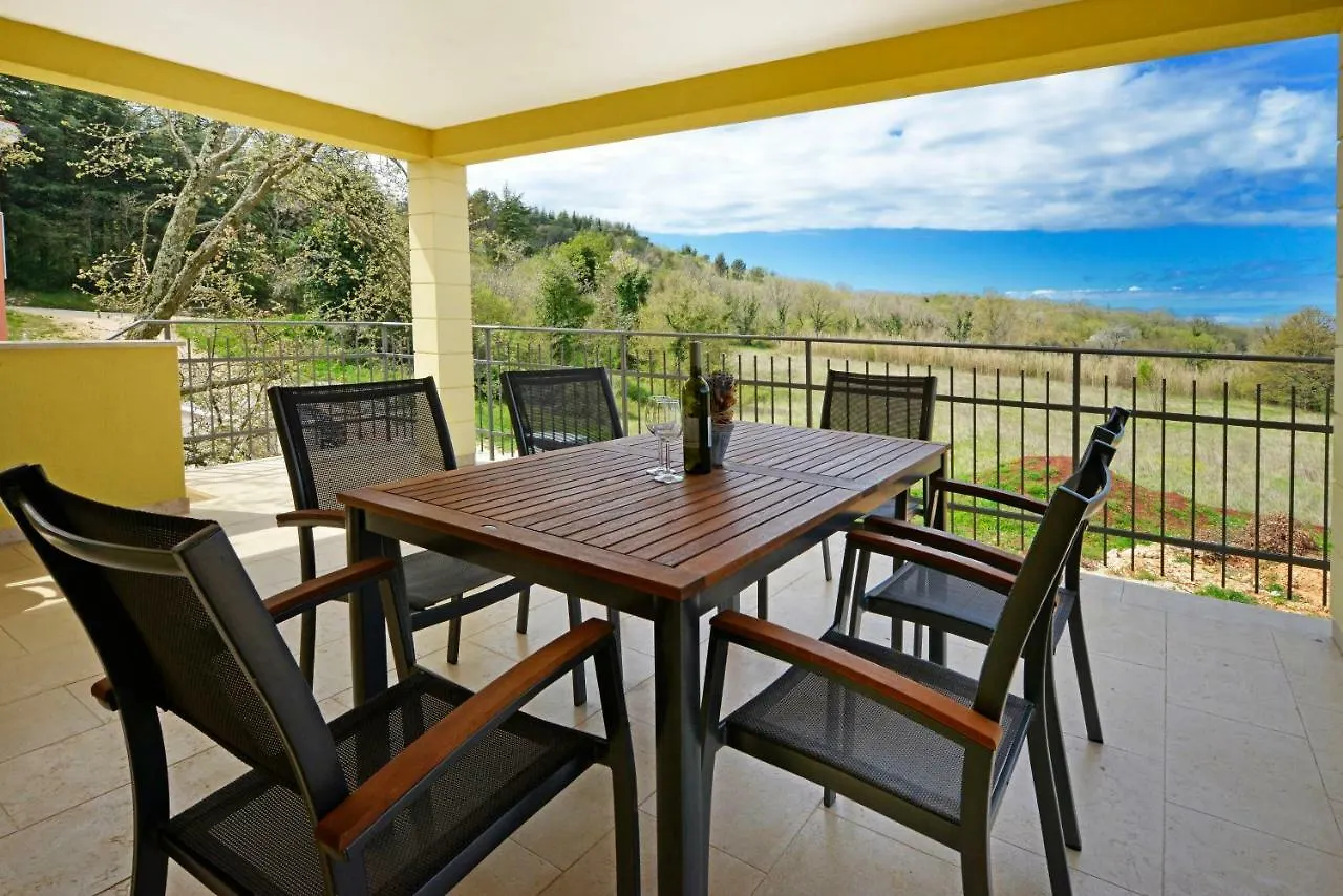 Villa Aurelia Haus1 In Porec Mit Garten Feriehus
